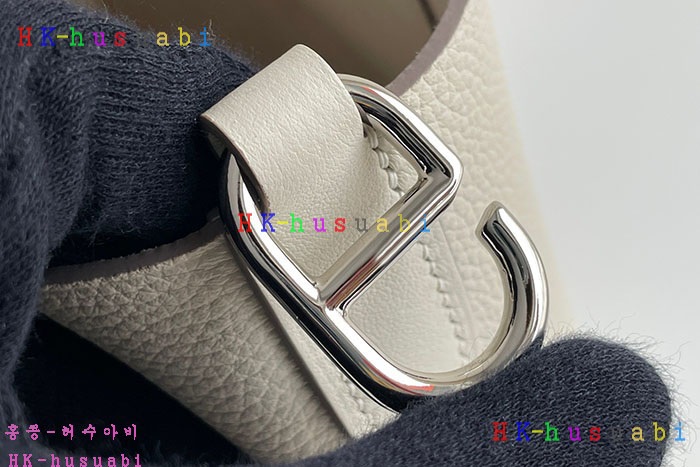 �ڹ̷��ޡڿ����޽� �δ� ���� 18 H 857011-4