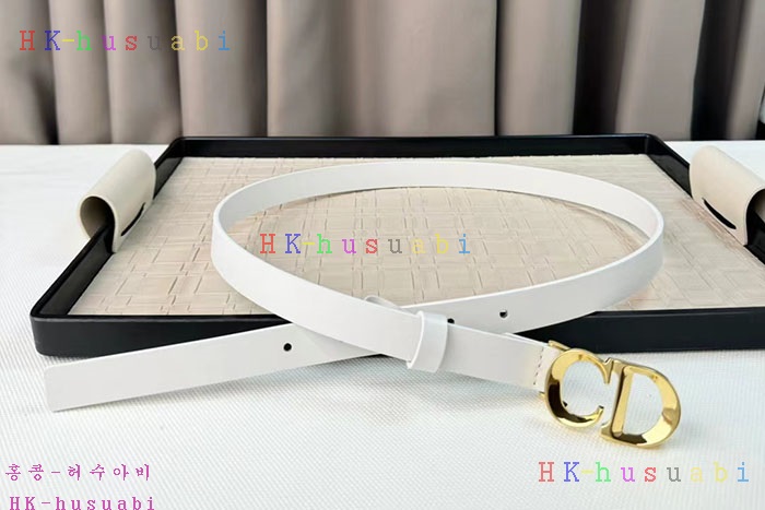 NEW    Cest Dior  Ʈ B0329 