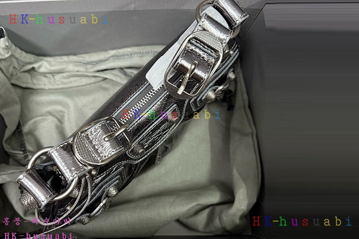 �ڹ̷��ޡڹ߷��þư� �� ī�� ����� XS ��Ż  6713090