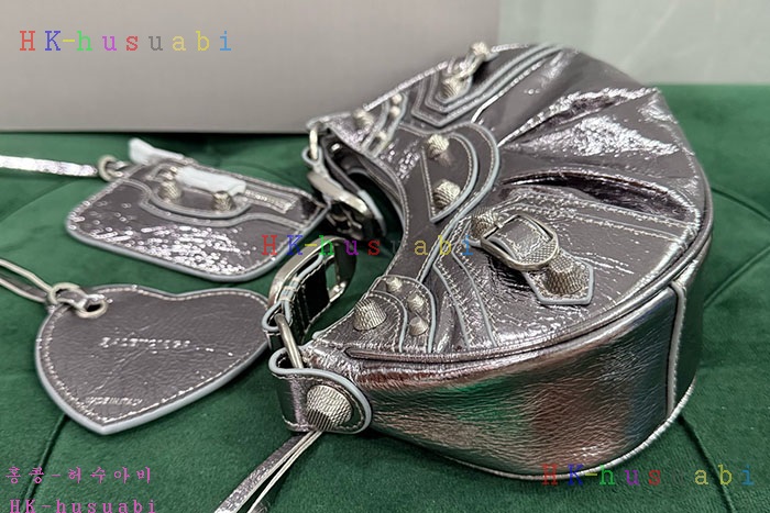 �ڹ̷��ޡڹ߷��þư� �� ī�� ����� XS ��Ż  6713090