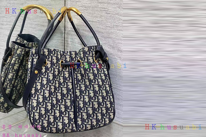 �ڹ̷��ޡڵ�� Dior Nolita �̵�� �� M2312