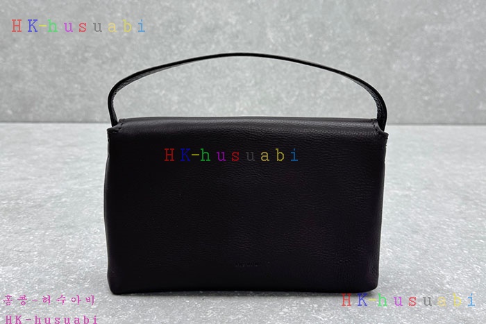 �ڹ̷��ޡڴ� �ο� ���� �̴� �ڵ��  W1925