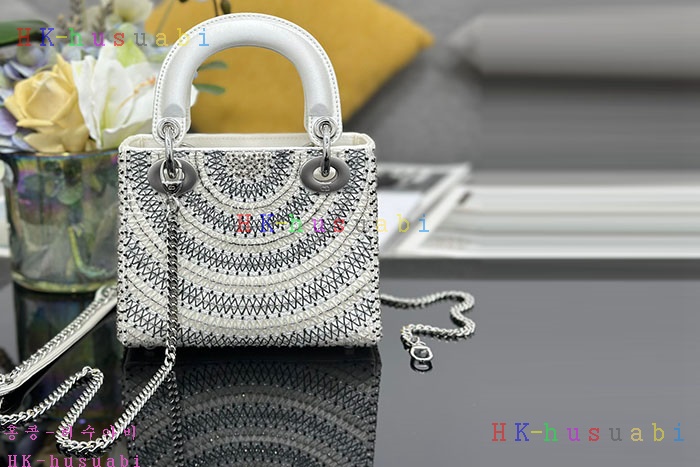�ڹ̷��ޡڵ�� ���̵� ��ù� �̴�  M0505