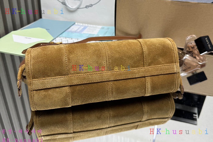 �ڹ̷��ޡ������ ����  �ڵ��  1BH215-8