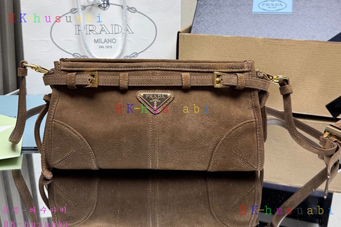 �ڹ̷��ޡ������ ����  �ڵ��  1BH215-9
